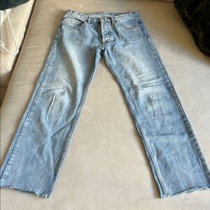 Brandy Melville (J.Galt )Blue Denim Straight Leg Mid Rise Women’s Jeans Size M‎